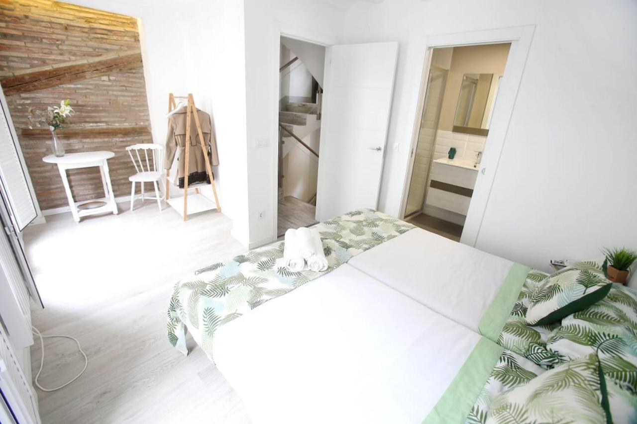 La Casita Del Laurel Casa Entera By Apartamentos Logrono Luaran gambar